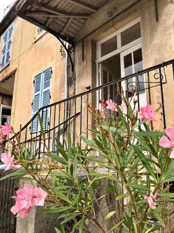 La Petite Cour Apartment Beaune  Ngoại thất bức ảnh